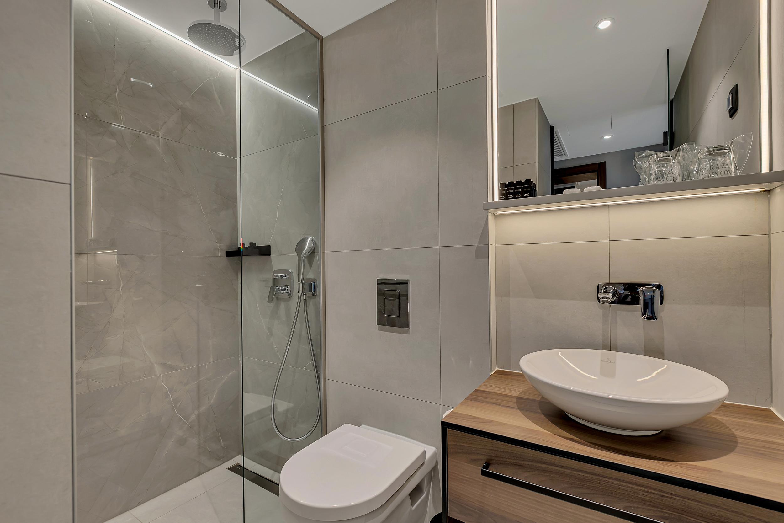 Gada Hotel Baska Voda Ngoại thất bức ảnh