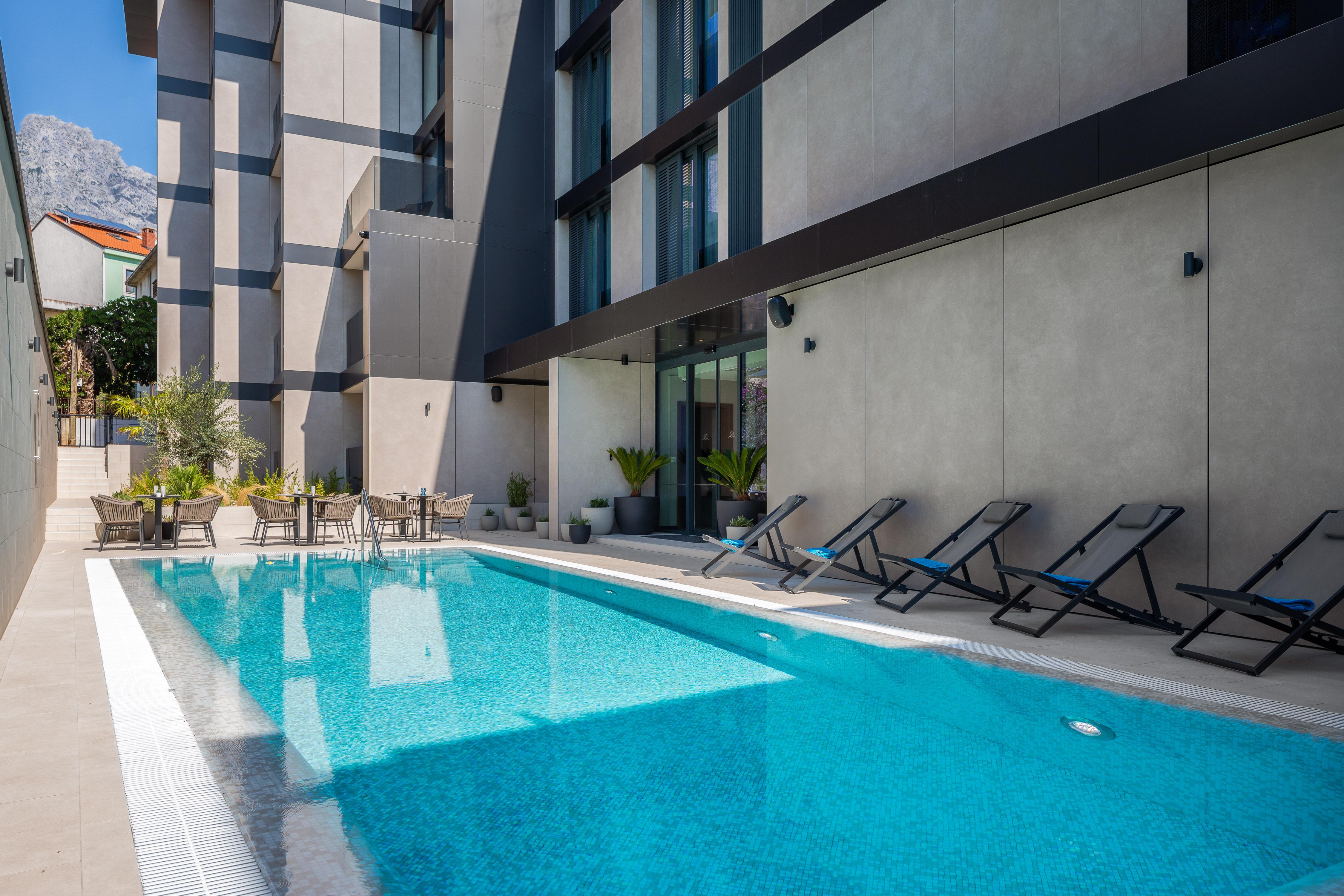 Gada Hotel Baska Voda Ngoại thất bức ảnh